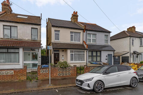 17 Ingham Road, C...