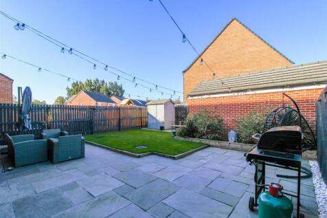 OUTSIDE - REAR