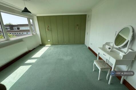 Master Bedroom (Bed Room 1)