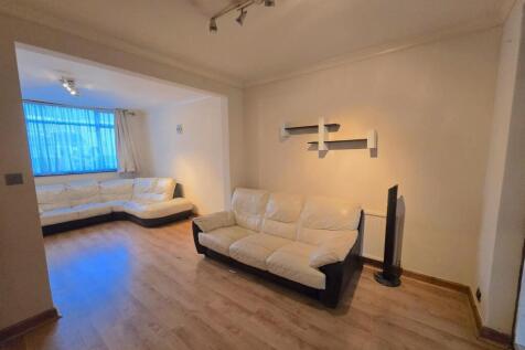 WhatsApp Image 2024-12-23 at 8.42.28 AM (1).jpeg