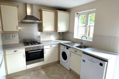 Marleys Way, Frome, Somerset, BA11 photo 3