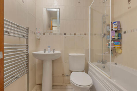 28 Blake House - ...