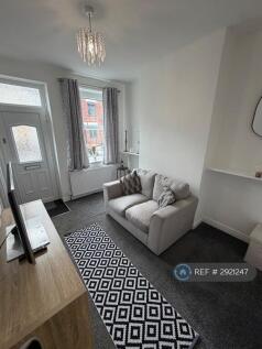 Victoria Road, Mexborough, S64 photo 3