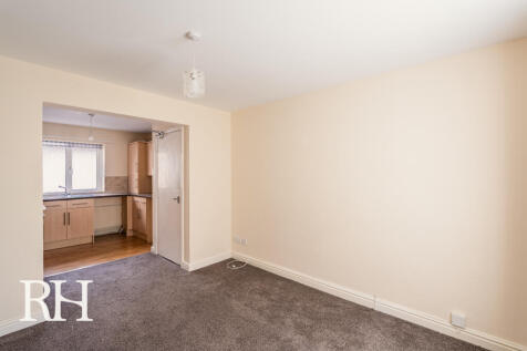 Broad Street, Llandudno Junction, Conwy, LL31 photo 4
