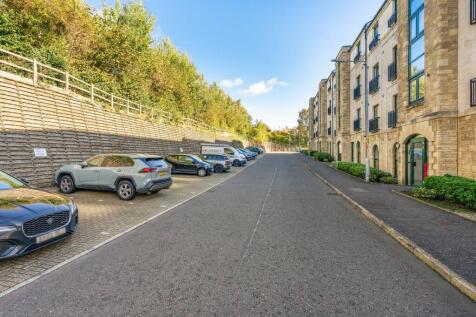 Property Image 32