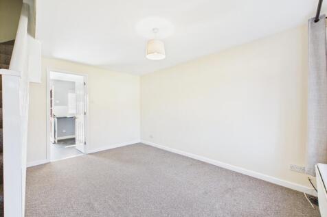 Seagrave Close, Oakwood photo 3