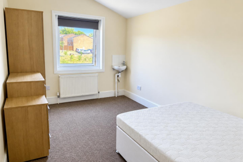 BEDROOM.png