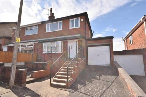 Chorley, PR7 - property photo