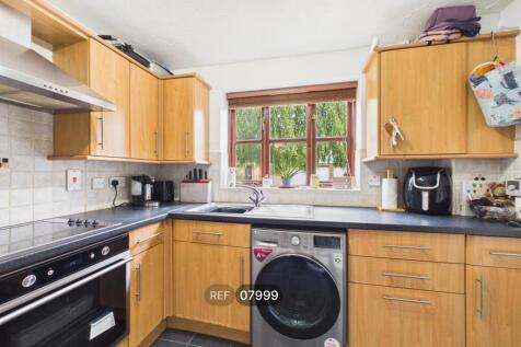 Hotspur Drive, Colwick, Nottingham, NG4 2BS photo 4