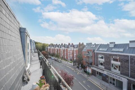 Balcony - Street View