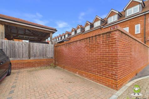 EweMove Estate Agents Basingstoke - Coliseum Court