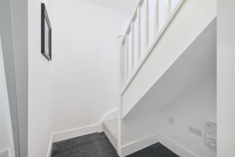 FAIRDENE ROAD, 26, FLAT 3 -9.jpg