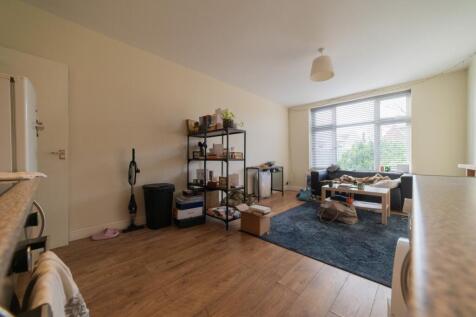 Call 02920 668585 to secure your viewing _2