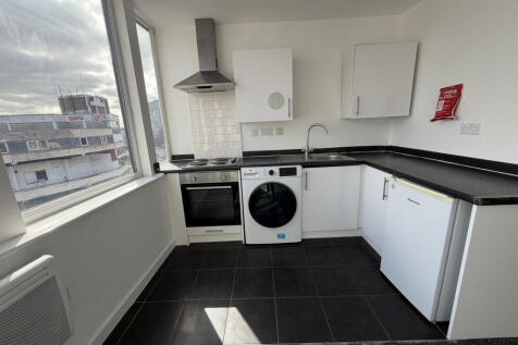 Lounge _ Kitchen