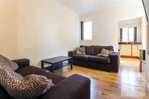 £165pppw Lenton Boulevard, Lenton, Nottingham photo 2