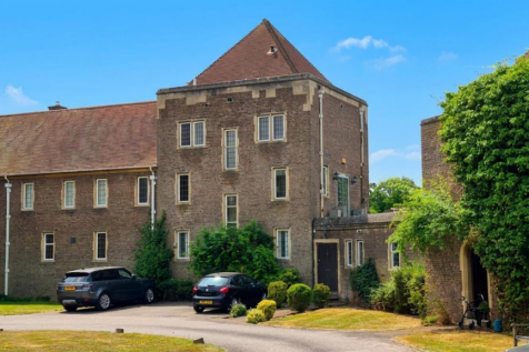 Property Image 32