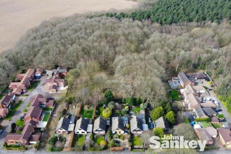 Land Adj Clipstone Dr _0596.jpg