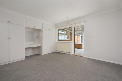 Oakwood Drive, Whitstable