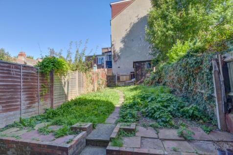 85 Hartington Road Garden