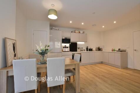 Lounge/Kitchen /Dining Room