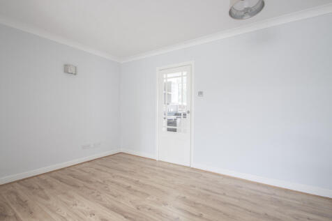 Sherwood Park Avenue, Sidcup, DA15 photo 4