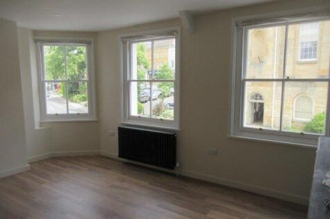 2 New Street, OX7 5LJ photo 4