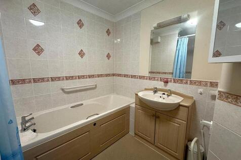 Wet Room.jpeg