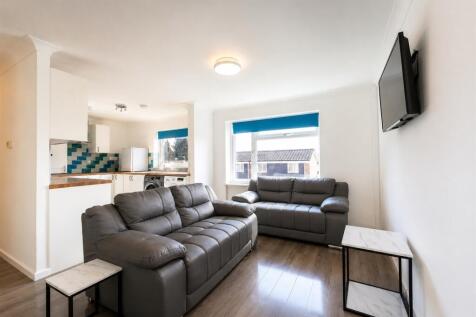 Leahurst Crescent, Birmingham, B17 photo 3