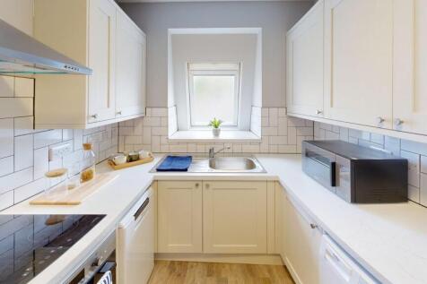 Flat 3, 7, Cromwell Road BS6 5HD photo 3