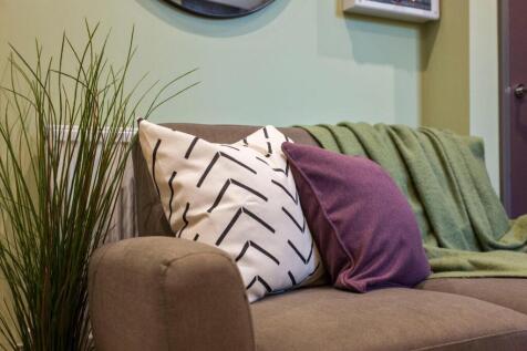 Sofa .jpg