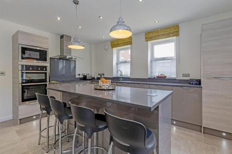 Kitchen/Breakfast/Dining Room