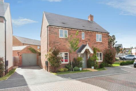 Click to visit Rightmove listing