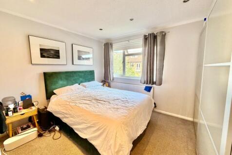Aspen Close Ealing W5 photo 4