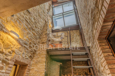 Interno