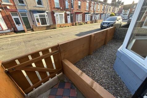 FRONT PALISADE
