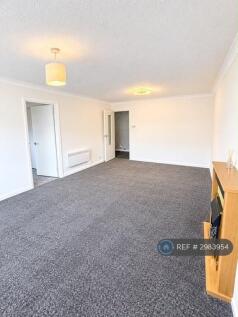 Living Room Photo 2