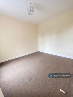 Church St, Barnsley, S72 photo 5