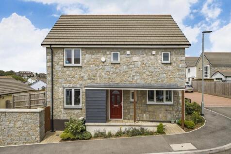 Helston, TR13 - property photo