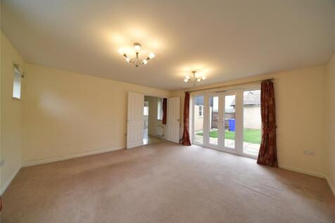 Rosehip Avenue, Red Lodge, Bury St. Edmunds, Suffolk, IP28 photo 3