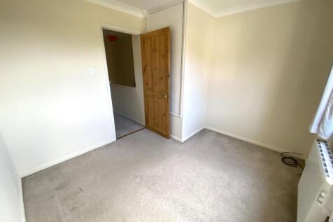 Cornfield Road, Devizes, SN10 photo 4