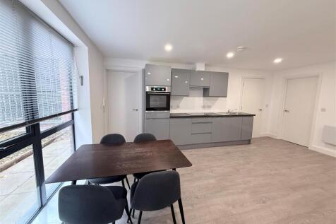 dining Area.jpg