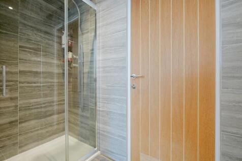 Jack and Jill EnSuite