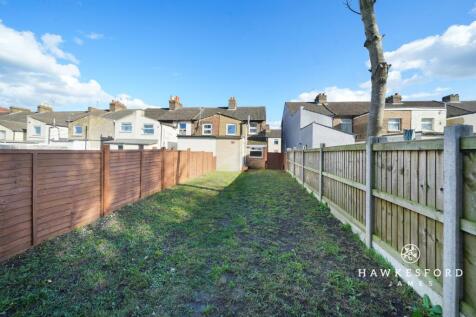 William Street, Sittingbourne - Garden