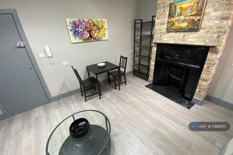 Lounge/Dining Table