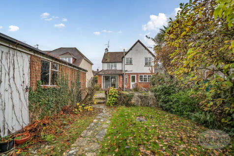 5033742e-d4e8-4e8...