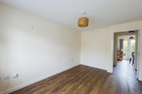 Lucerne Avenue, Pershore, WR10 photo 3