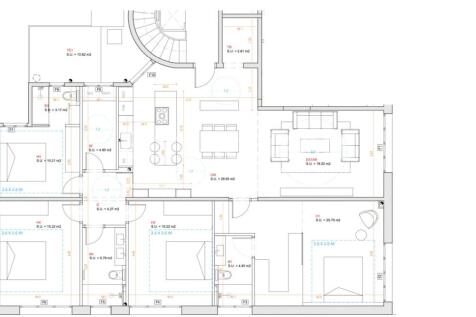 exclusiva-vivienda-con-jardin-reformada-junto-a...
