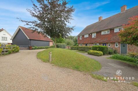 St. Pauls Court, Lynsted - Entrance