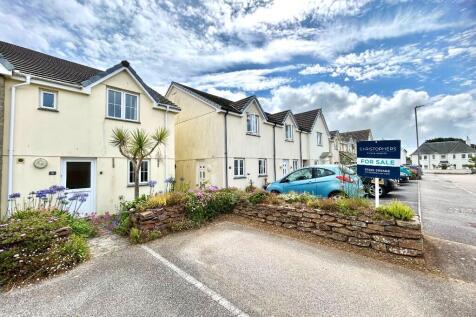 Helston, TR12 - property photo