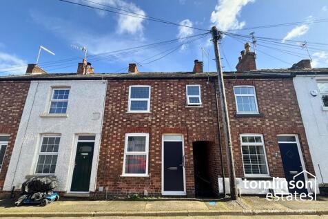 2 Bedroom mid terrace house